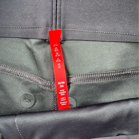 Spanx Ankle Skinny Pant Black Faux Leather Petite Medium NWT - Picture 10 of 11